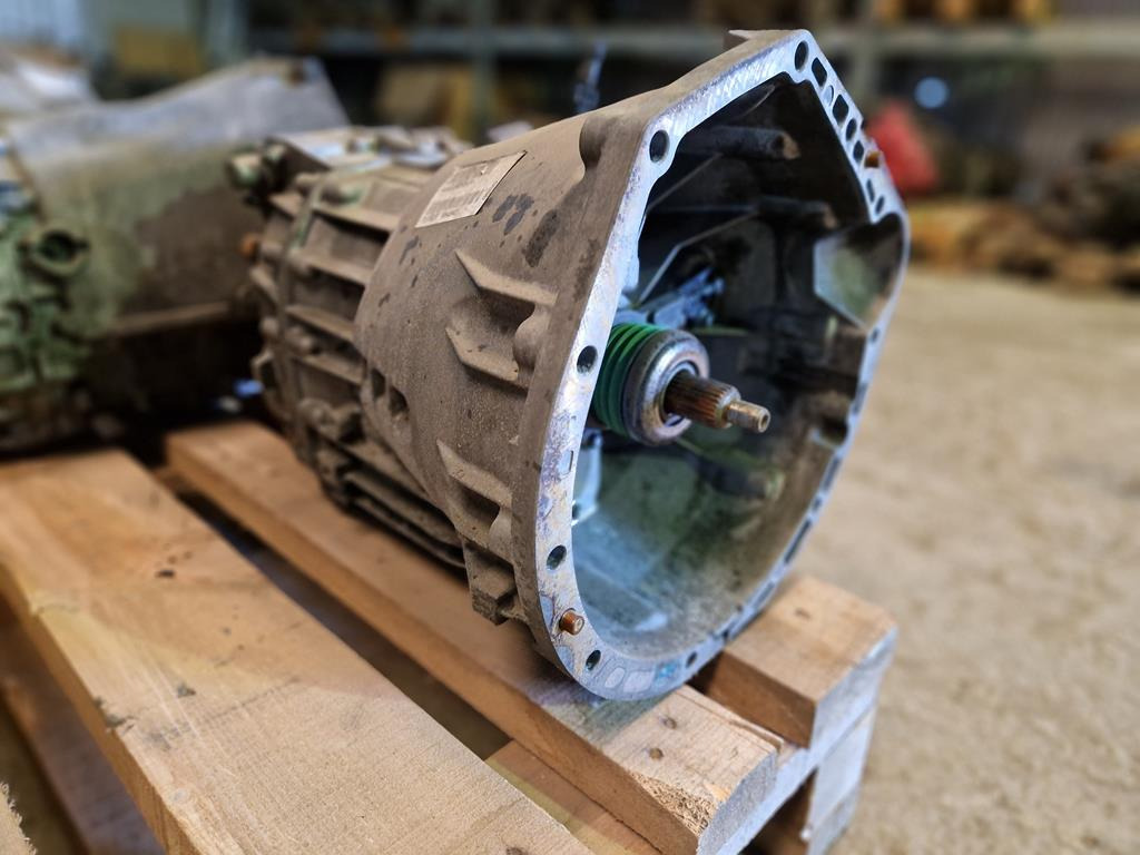 MERCEDES-BENZ SPRINTER 711620 - Versnellingsbak voor Vrachtwagen: afbeelding 3 MERCEDES-BENZ SPRINTER 711620 - Versnellingsbak voor Vrachtwagen: afbeelding 3