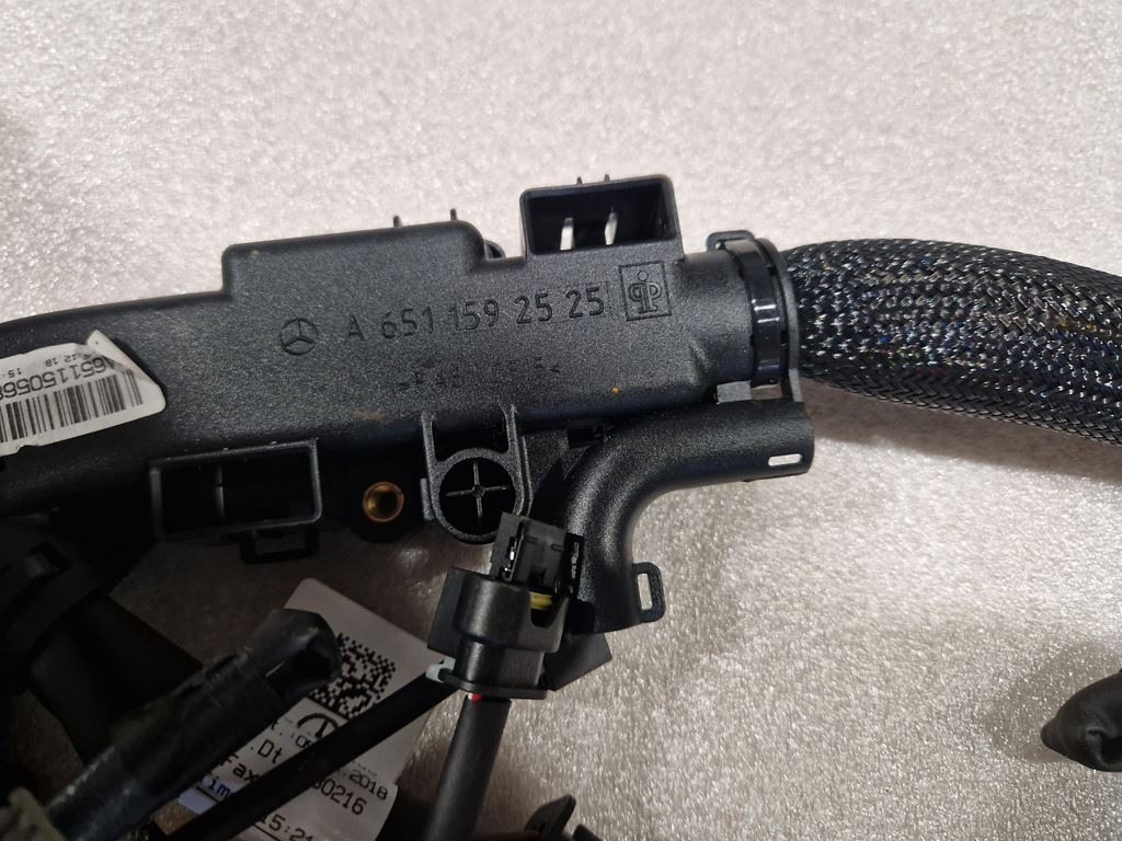 MERCEDES-BENZ SPRINTER  OM 651 - A 651 159 2525 - Kabels/ Draden voor Vrachtwagen: afbeelding 4 MERCEDES-BENZ SPRINTER  OM 651 - A 651 159 2525 - Kabels/ Draden voor Vrachtwagen: afbeelding 4