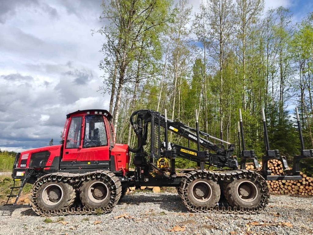 Komatsu 855 - Forwarder: afbeelding 2 Komatsu 855 - Forwarder: afbeelding 2