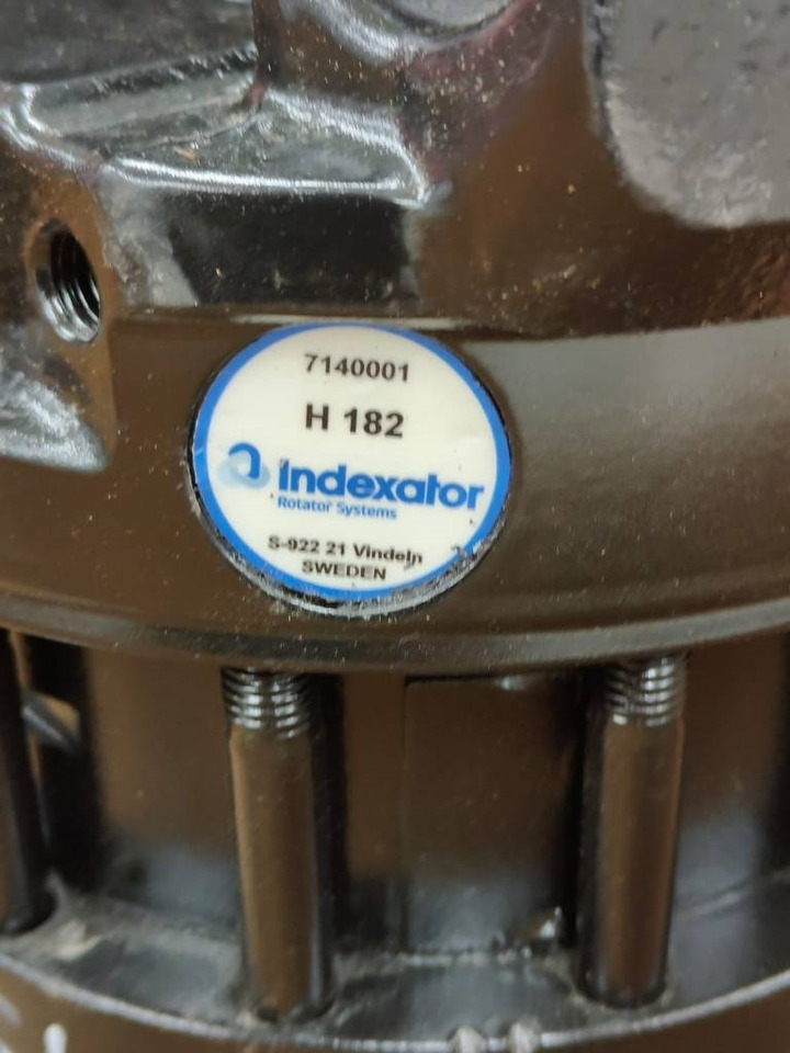 Spare parts Valve blocks, hydraulic motors, cylind - Hydraulica voor Bosbouwmachine: afbeelding 2 Spare parts Valve blocks, hydraulic motors, cylind - Hydraulica voor Bosbouwmachine: afbeelding 2