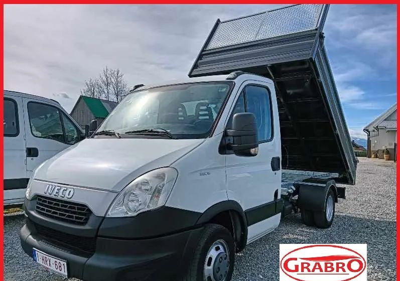 Iveco 35C13, 35C12, 35C14, 35C15 - Kipper bestelwagen: afbeelding 1 Iveco 35C13, 35C12, 35C14, 35C15 - Kipper bestelwagen: afbeelding 1