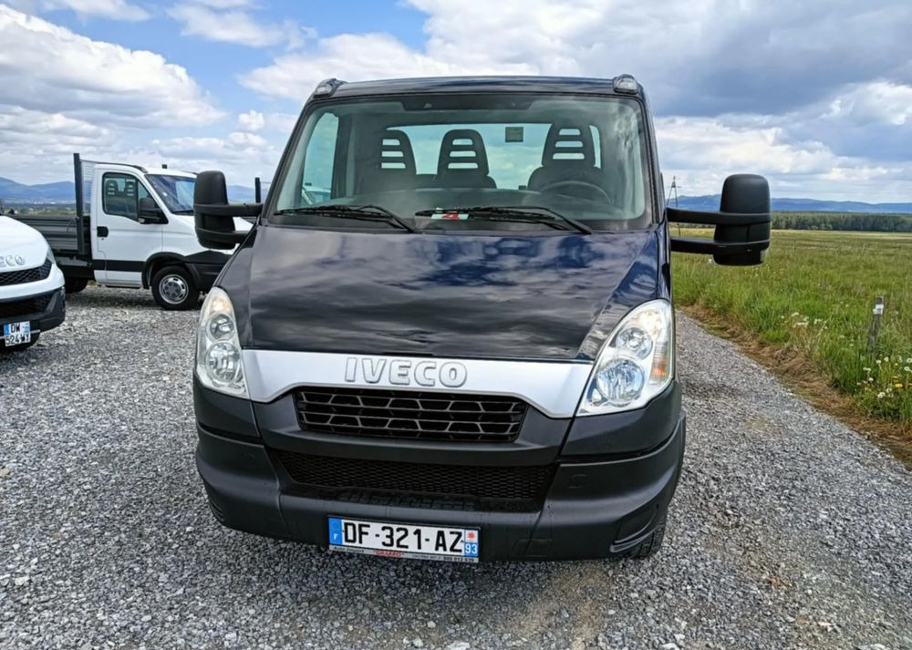 Iveco 35C13, 35C12, 35C14, 35C15 - Chassis vrachtwagen: afbeelding 4 Iveco 35C13, 35C12, 35C14, 35C15 - Chassis vrachtwagen: afbeelding 4