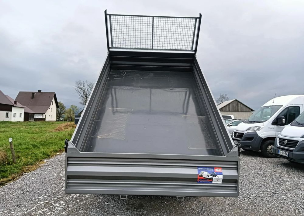 Iveco 35C13, 35C12, 35C15 - Kipper bestelwagen: afbeelding 4 Iveco 35C13, 35C12, 35C15 - Kipper bestelwagen: afbeelding 4