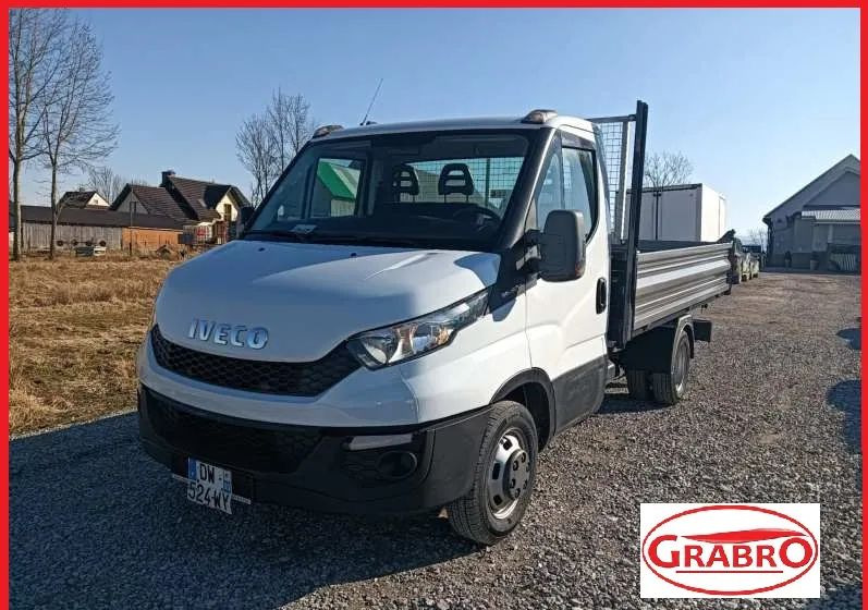 Iveco 35C15, 35C14, 35C13, 35C12 - Kipper bestelwagen: afbeelding 1 Iveco 35C15, 35C14, 35C13, 35C12 - Kipper bestelwagen: afbeelding 1