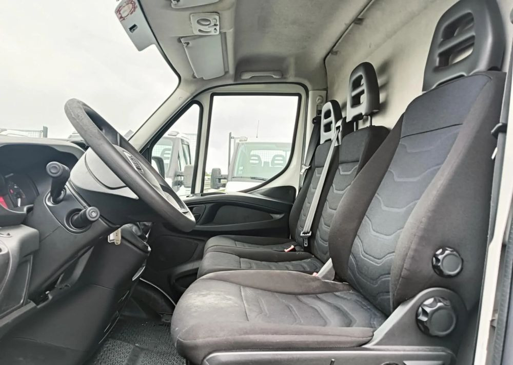 Iveco 35S14,35S13,35C13,35C12, - Gesloten bestelwagen: afbeelding 4 Iveco 35S14,35S13,35C13,35C12, - Gesloten bestelwagen: afbeelding 4