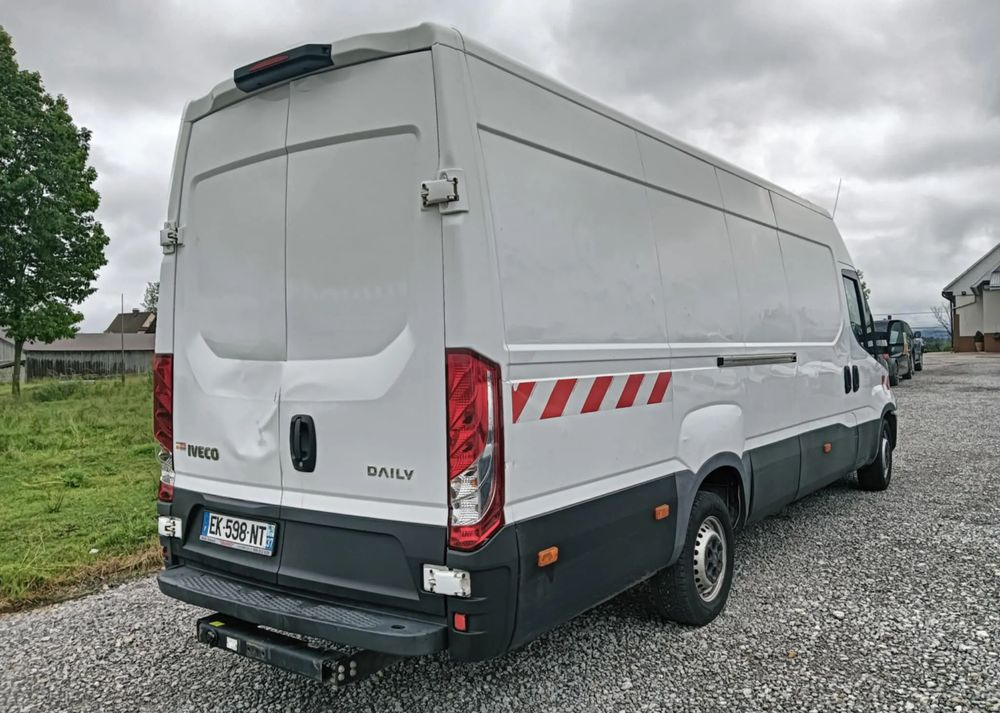 Iveco 35S14,35S13,35C13,35C12, - Gesloten bestelwagen: afbeelding 3 Iveco 35S14,35S13,35C13,35C12, - Gesloten bestelwagen: afbeelding 3