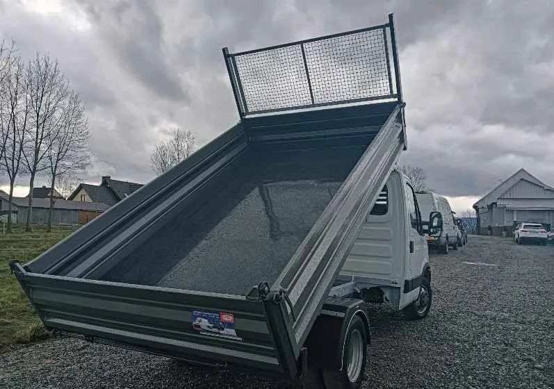 Iveco DAILY 35C13, 35C12, 35C15 - Kipper bestelwagen: afbeelding 2 Iveco DAILY 35C13, 35C12, 35C15 - Kipper bestelwagen: afbeelding 2
