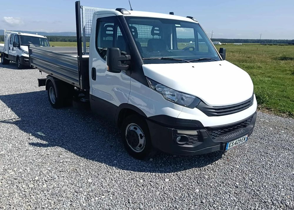 Iveco DAILY 35C14, 35C13, 35C12 - Kipper bestelwagen: afbeelding 5 Iveco DAILY 35C14, 35C13, 35C12 - Kipper bestelwagen: afbeelding 5