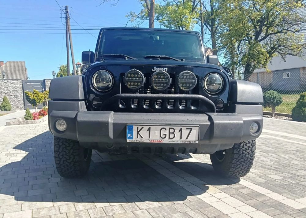 Jeep Wrangler 2.8 CRD Sport - Cabrio: afbeelding 4 Jeep Wrangler 2.8 CRD Sport - Cabrio: afbeelding 4