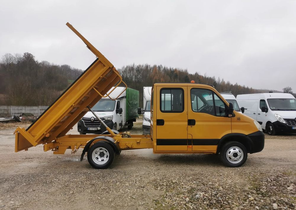 Iveco Daily 35C12 Brygadówka wywrotka Dubel hak kiper doka 35C13 - Kipper bestelwagen: afbeelding 4 Iveco Daily 35C12 Brygadówka wywrotka Dubel hak kiper doka 35C13 - Kipper bestelwagen: afbeelding 4