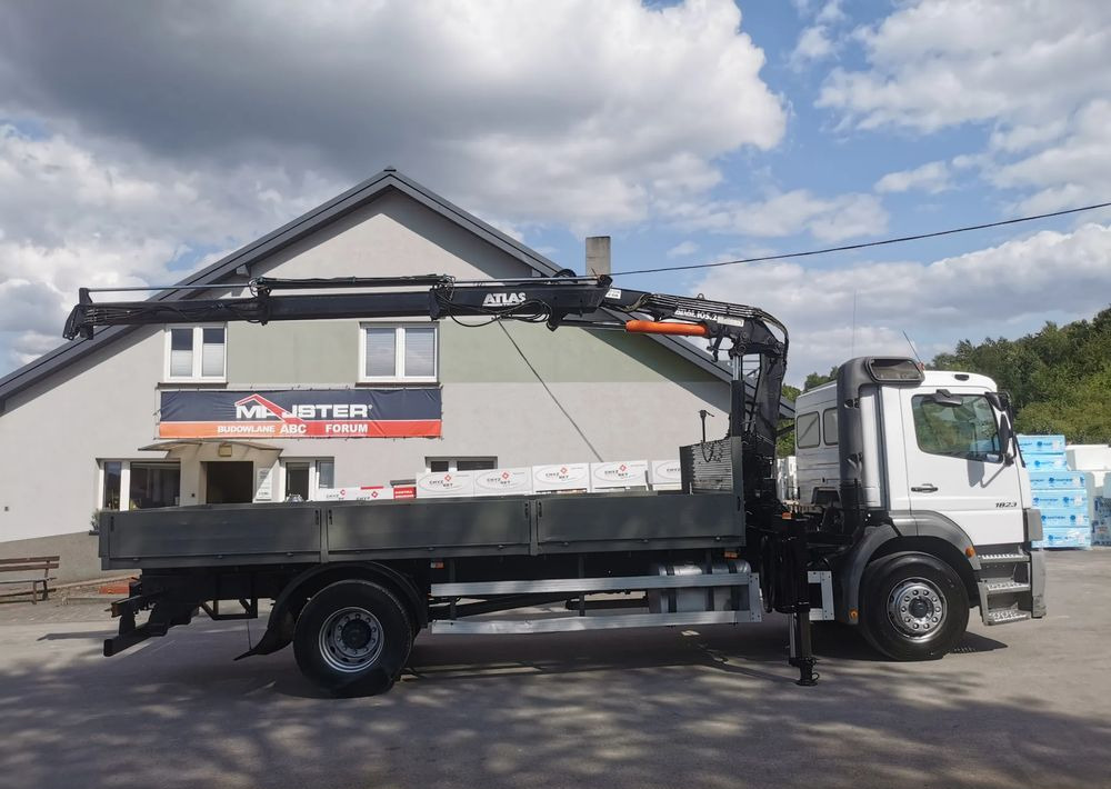 Mercedes-Benz Atego 1823 żuraw HDS Atlas 105.2 koła 315/80R22,5 - Vrachtwagen met open laadbak, Kraanwagen: afbeelding 3 Mercedes-Benz Atego 1823 żuraw HDS Atlas 105.2 koła 315/80R22,5 - Vrachtwagen met open laadbak, Kraanwagen: afbeelding 3