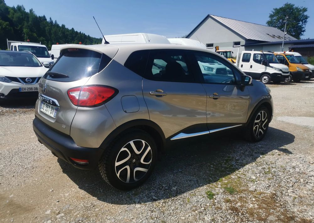 Renault Captur 0.9 Energy TCe Intens - SUV: afbeelding 4 Renault Captur 0.9 Energy TCe Intens - SUV: afbeelding 4