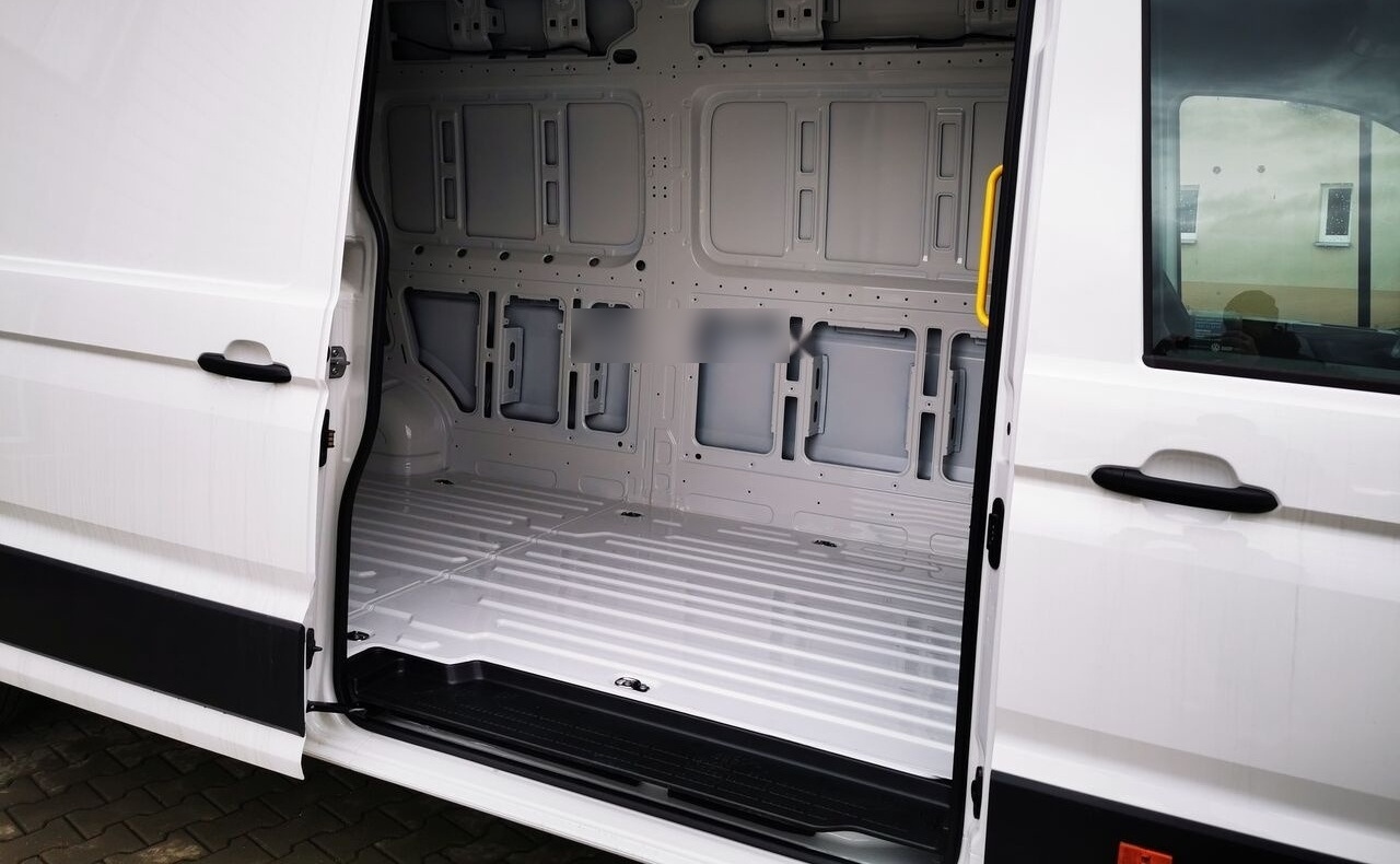 Crafter Furgon z wysokim dachem - Gesloten bestelwagen: afbeelding 4 Crafter Furgon z wysokim dachem - Gesloten bestelwagen: afbeelding 4