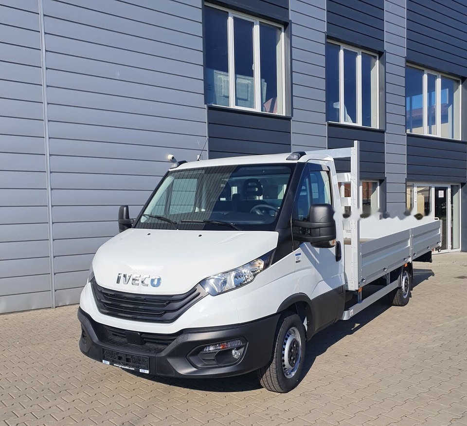 IVECO Daily 35S18 - Bestelwagen open laadbak: afbeelding 1 IVECO Daily 35S18 - Bestelwagen open laadbak: afbeelding 1