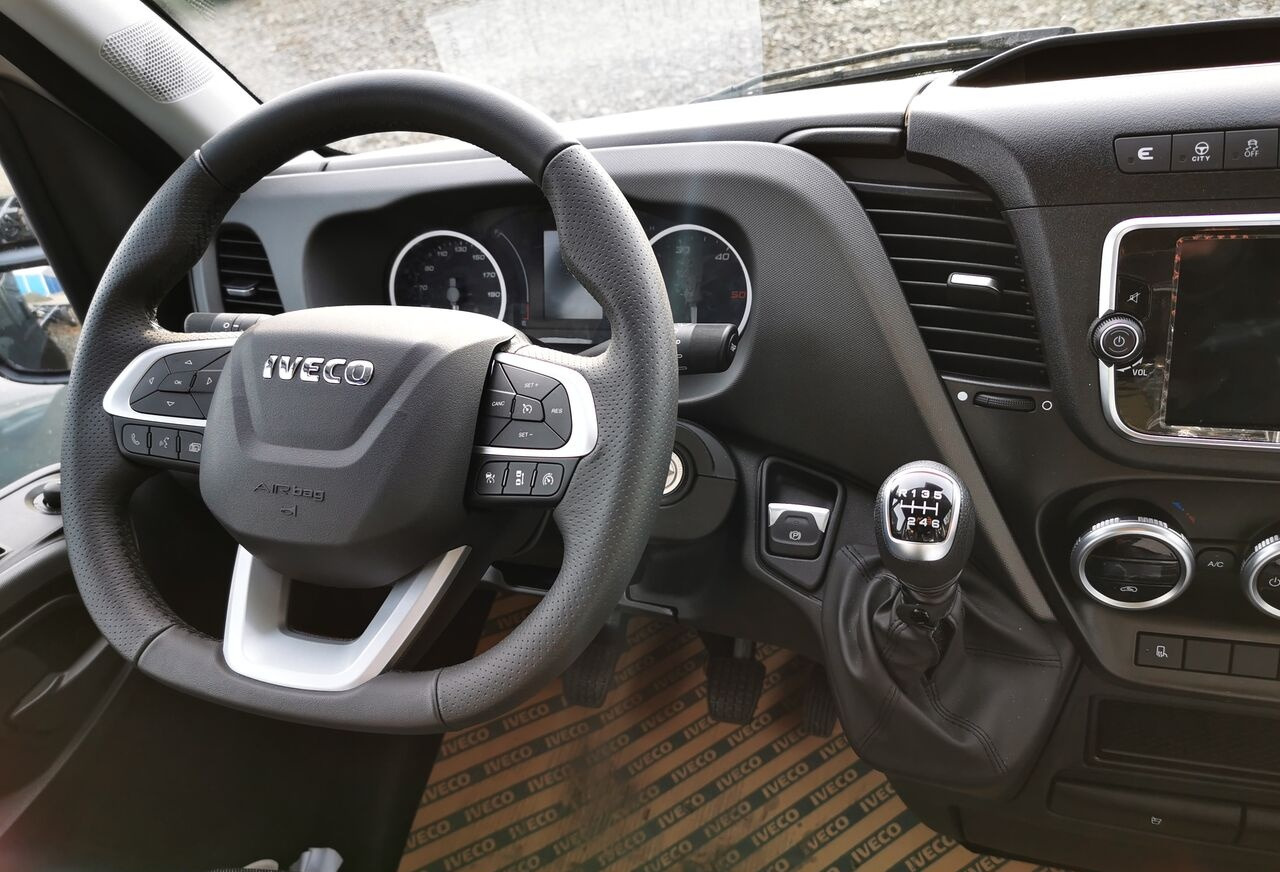 IVECO Daily 35S18 - Gesloten bestelwagen: afbeelding 4 IVECO Daily 35S18 - Gesloten bestelwagen: afbeelding 4