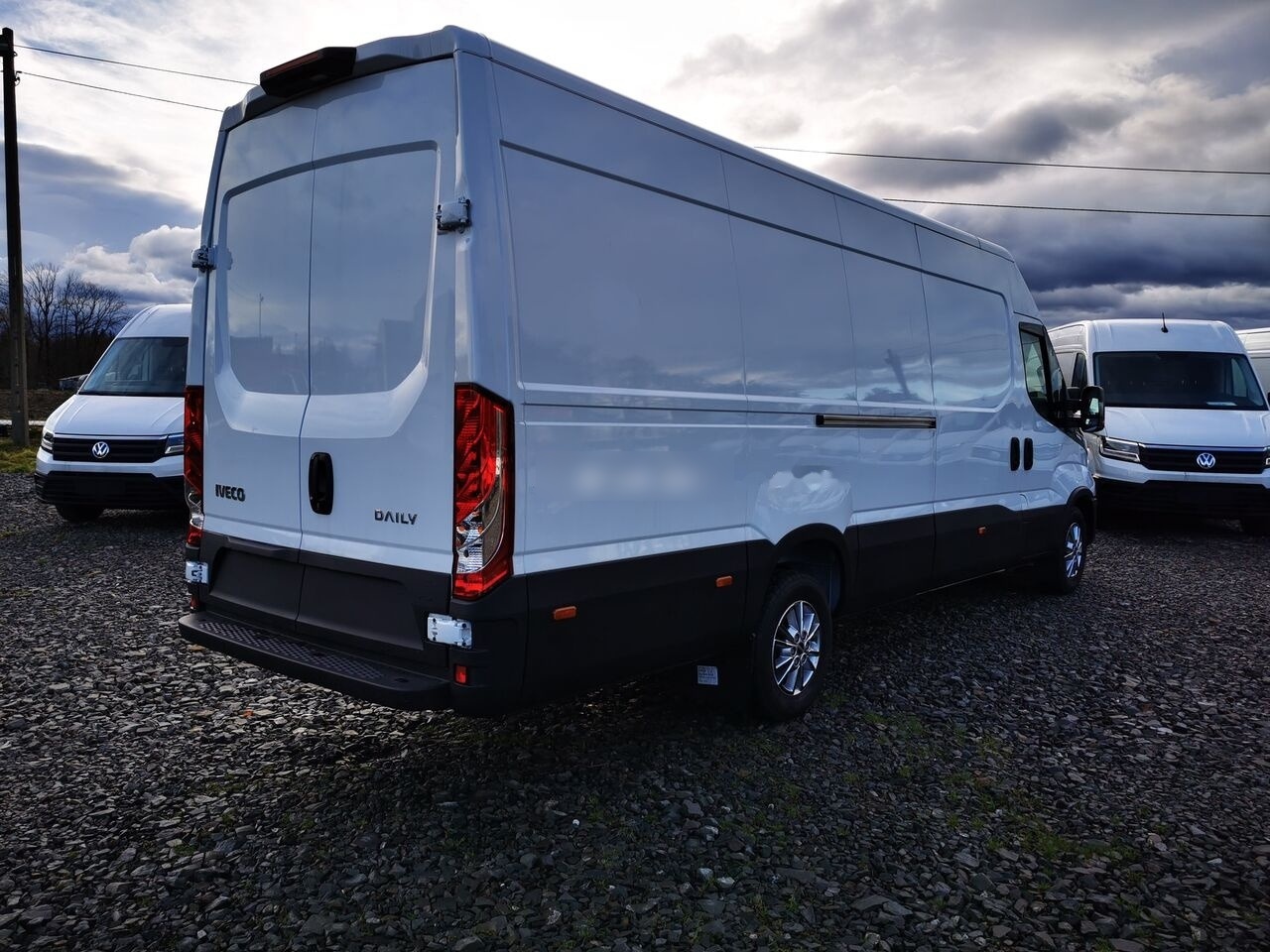 IVECO IVECO 35S18HA8 V L4H2 - Gesloten bestelwagen: afbeelding 4 IVECO IVECO 35S18HA8 V L4H2 - Gesloten bestelwagen: afbeelding 4