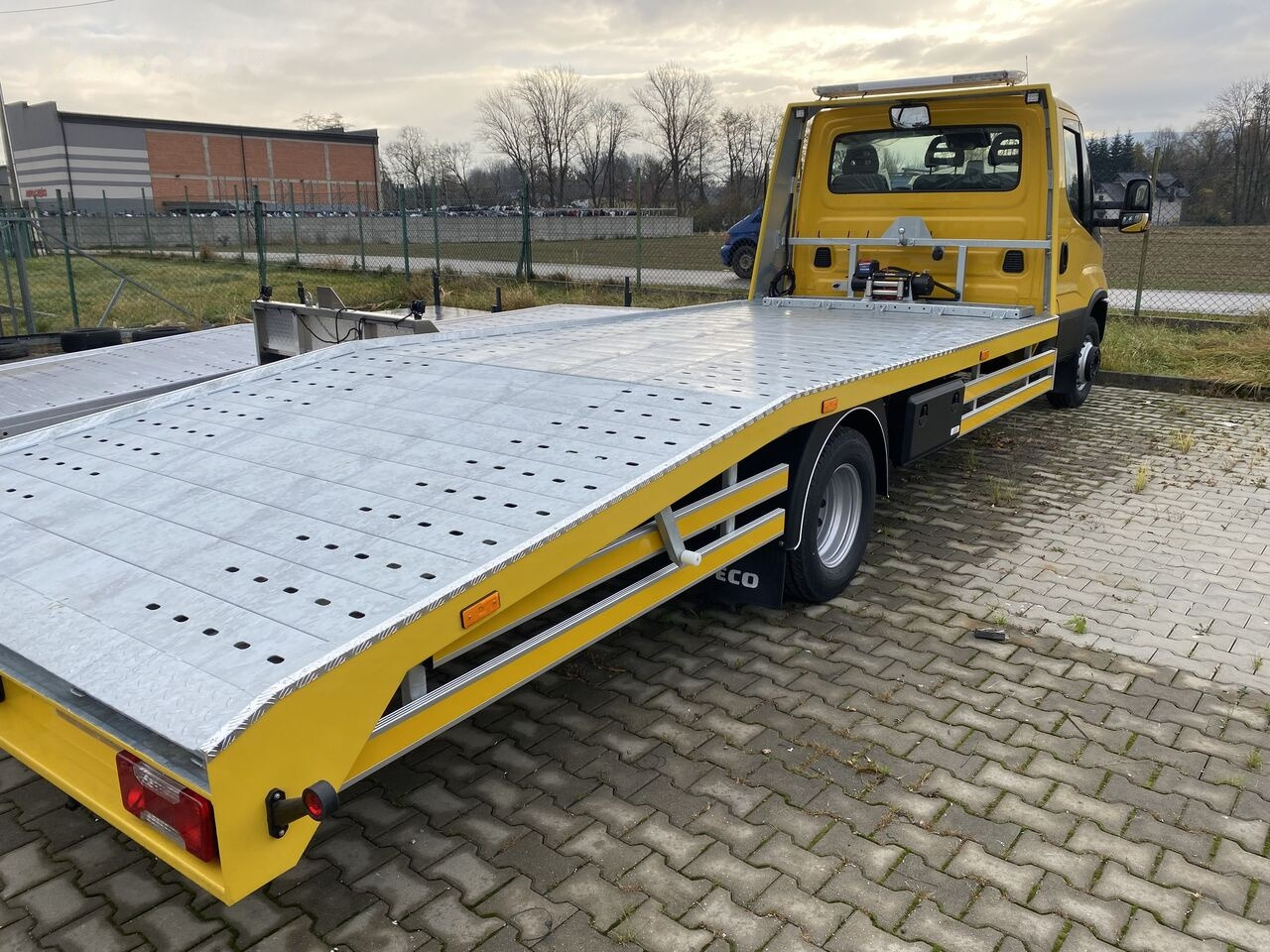 IVECO IVECO DAILY 70C18 laweta Hi-Matic - Bergingsvoertuig: afbeelding 4 IVECO IVECO DAILY 70C18 laweta Hi-Matic - Bergingsvoertuig: afbeelding 4