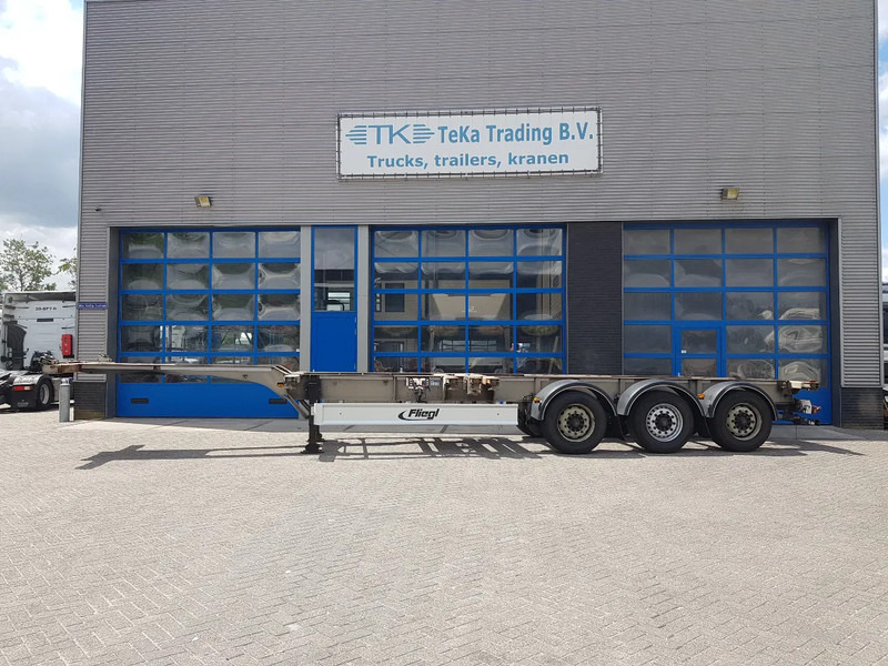Fliegl SDS 380 MULTI BPW Disc Lift axle - Containertransporter/ Wissellaadbak oplegger: afbeelding 2 Fliegl SDS 380 MULTI BPW Disc Lift axle - Containertransporter/ Wissellaadbak oplegger: afbeelding 2