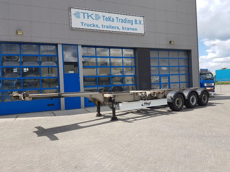 Fliegl SDS 380 MULTI BPW Disc Lift axle - Containertransporter/ Wissellaadbak oplegger: afbeelding 1 Fliegl SDS 380 MULTI BPW Disc Lift axle - Containertransporter/ Wissellaadbak oplegger: afbeelding 1