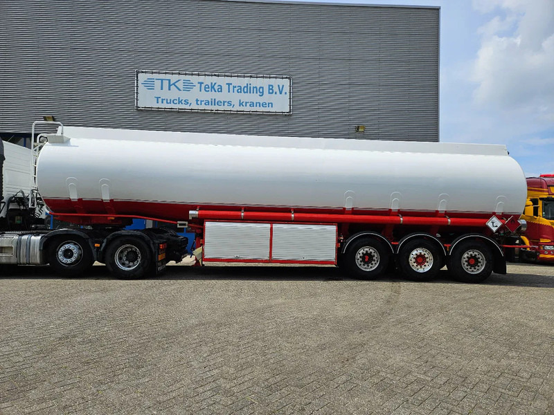 LAG O-3-43 Pt 48.500 L, 6 compartimenten pomp digitale tellers brandstof - Tankoplegger: afbeelding 3 LAG O-3-43 Pt 48.500 L, 6 compartimenten pomp digitale tellers brandstof - Tankoplegger: afbeelding 3