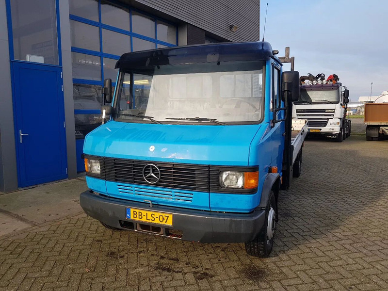 Mercedes-Benz 611 D Open laadbak Manual - Vrachtwagen met open laadbak: afbeelding 2 Mercedes-Benz 611 D Open laadbak Manual - Vrachtwagen met open laadbak: afbeelding 2
