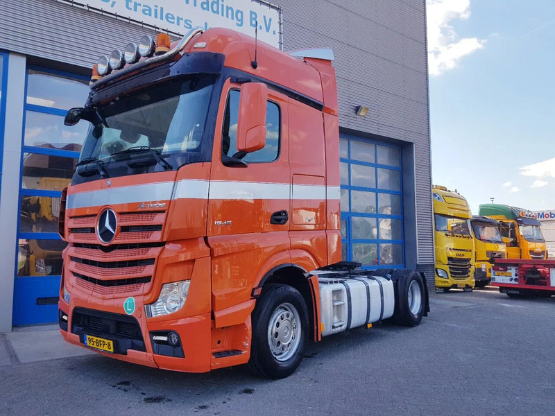 Mercedes-Benz Actros 1945 Double Tank New Apk TÜV - Trekker: afbeelding 1 Mercedes-Benz Actros 1945 Double Tank New Apk TÜV - Trekker: afbeelding 1