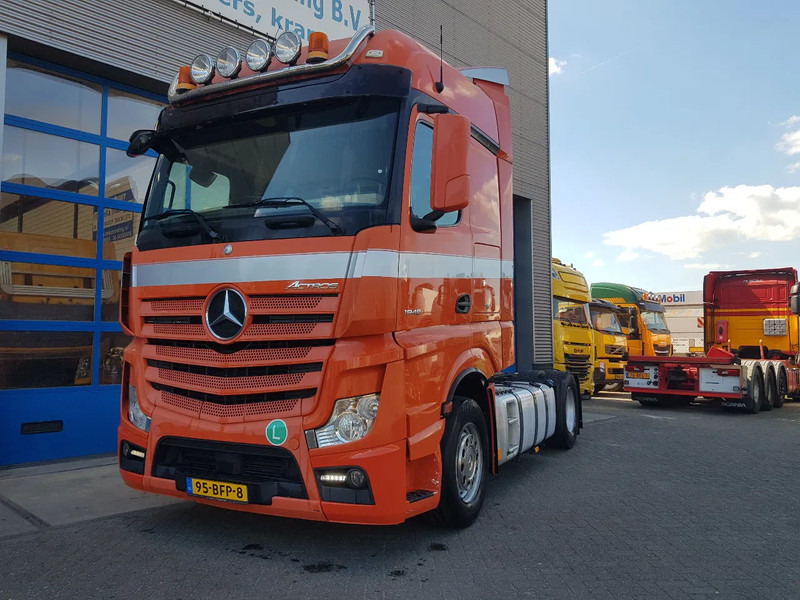 Mercedes-Benz Actros 1945 Double Tank New Apk TÜV - Trekker: afbeelding 1 Mercedes-Benz Actros 1945 Double Tank New Apk TÜV - Trekker: afbeelding 1