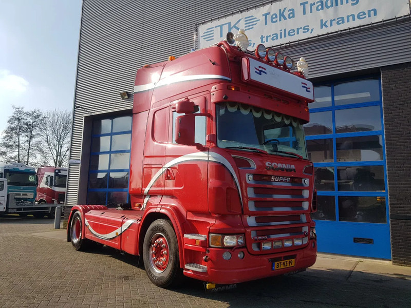 Scania R500 V8 Showtruck Open uitlaat Standairco Retarder - Trekker: afbeelding 5 Scania R500 V8 Showtruck Open uitlaat Standairco Retarder - Trekker: afbeelding 5