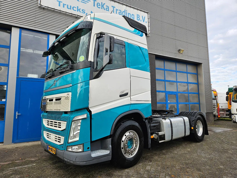 Volvo FH 460 ADR EX/II, EX/III, FL and AT. I-Parc Cool Apk 5-2026 Smart Tacho Pto - Trekker: afbeelding 1 Volvo FH 460 ADR EX/II, EX/III, FL and AT. I-Parc Cool Apk 5-2026 Smart Tacho Pto - Trekker: afbeelding 1