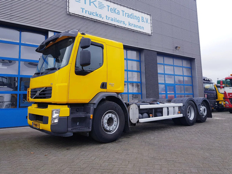 Volvo FE 300 EEV 6X2 Retarder 258.000 KM TÜV - Chassis vrachtwagen: afbeelding 1 Volvo FE 300 EEV 6X2 Retarder 258.000 KM TÜV - Chassis vrachtwagen: afbeelding 1
