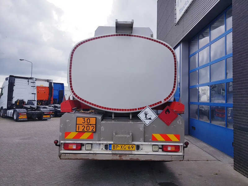 Volvo FM 9.340 Fuel 21.400 Liter 3 Comp Euro 3 - Tankwagen: afbeelding 5 Volvo FM 9.340 Fuel 21.400 Liter 3 Comp Euro 3 - Tankwagen: afbeelding 5