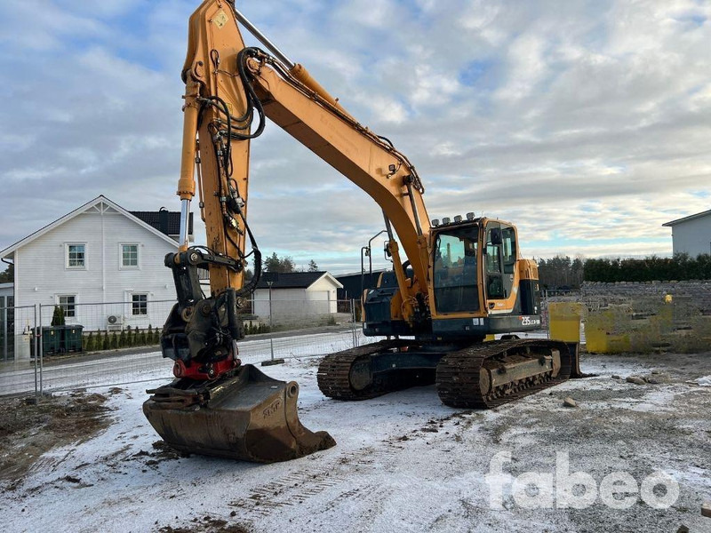 Hyundai Rolex 235 LCR -9A (100709) - Rupsgraafmachine: afbeelding 1 Hyundai Rolex 235 LCR -9A (100709) - Rupsgraafmachine: afbeelding 1