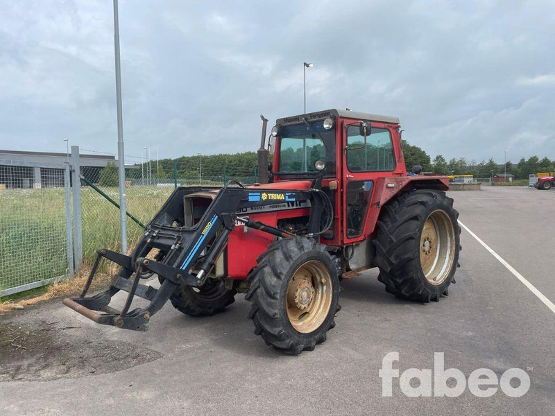 Massey Ferguson 590 4WD - Tractor: afbeelding 1 Massey Ferguson 590 4WD - Tractor: afbeelding 1