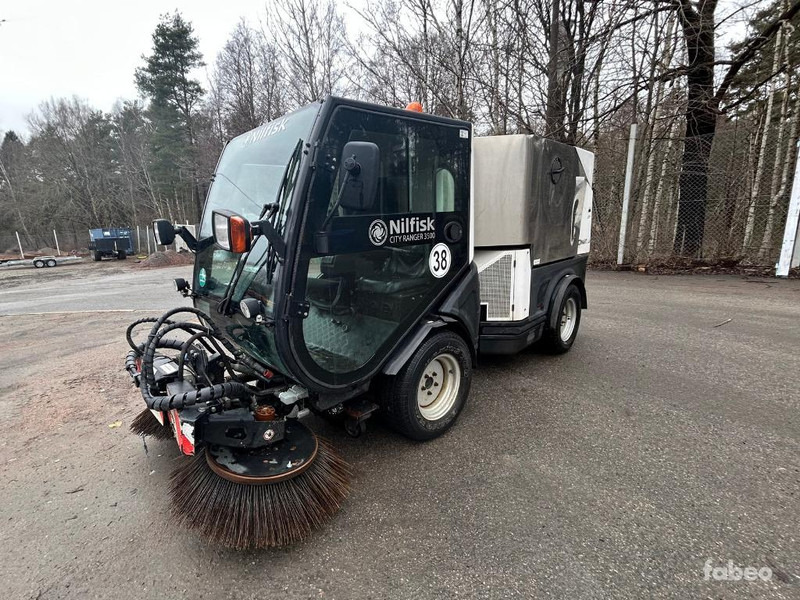 Nilfisk CIty Ranger 3500 - Veegwagen: afbeelding 1 Nilfisk CIty Ranger 3500 - Veegwagen: afbeelding 1