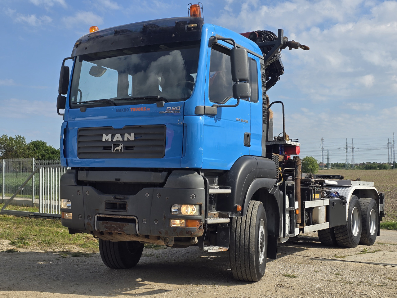 MAN TGA 33.430 6X6 / HMF 1823 K3+REM.CON./ HOOK SYSTEM 2x in stock - Haakarmsysteem vrachtwagen, Kraanwagen: afbeelding 2 MAN TGA 33.430 6X6 / HMF 1823 K3+REM.CON./ HOOK SYSTEM 2x in stock - Haakarmsysteem vrachtwagen, Kraanwagen: afbeelding 2