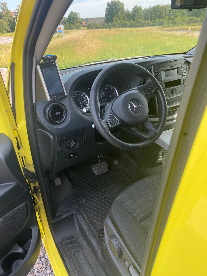 Leasing MERCEDES-BENZ Vito 119 4x4 - Ambulans / AMBULANCE MERCEDES-BENZ Vito 119 4x4 - Ambulans / AMBULANCE: afbeelding 14 Leasing MERCEDES-BENZ Vito 119 4x4 - Ambulans / AMBULANCE MERCEDES-BENZ Vito 119 4x4 - Ambulans / AMBULANCE: afbeelding 14