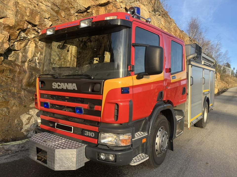 SCANIA P94GB 4x2 NZ310 - Fire engine - RESERVERAD !! - Brandweerwagen: afbeelding 1 SCANIA P94GB 4x2 NZ310 - Fire engine - RESERVERAD !! - Brandweerwagen: afbeelding 1