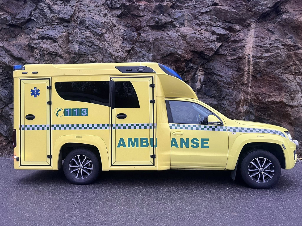 VOLKSWAGEN Amarok XL 4motion - SOLD/SÅLD !!! - Ambulance: afbeelding 4 VOLKSWAGEN Amarok XL 4motion - SOLD/SÅLD !!! - Ambulance: afbeelding 4