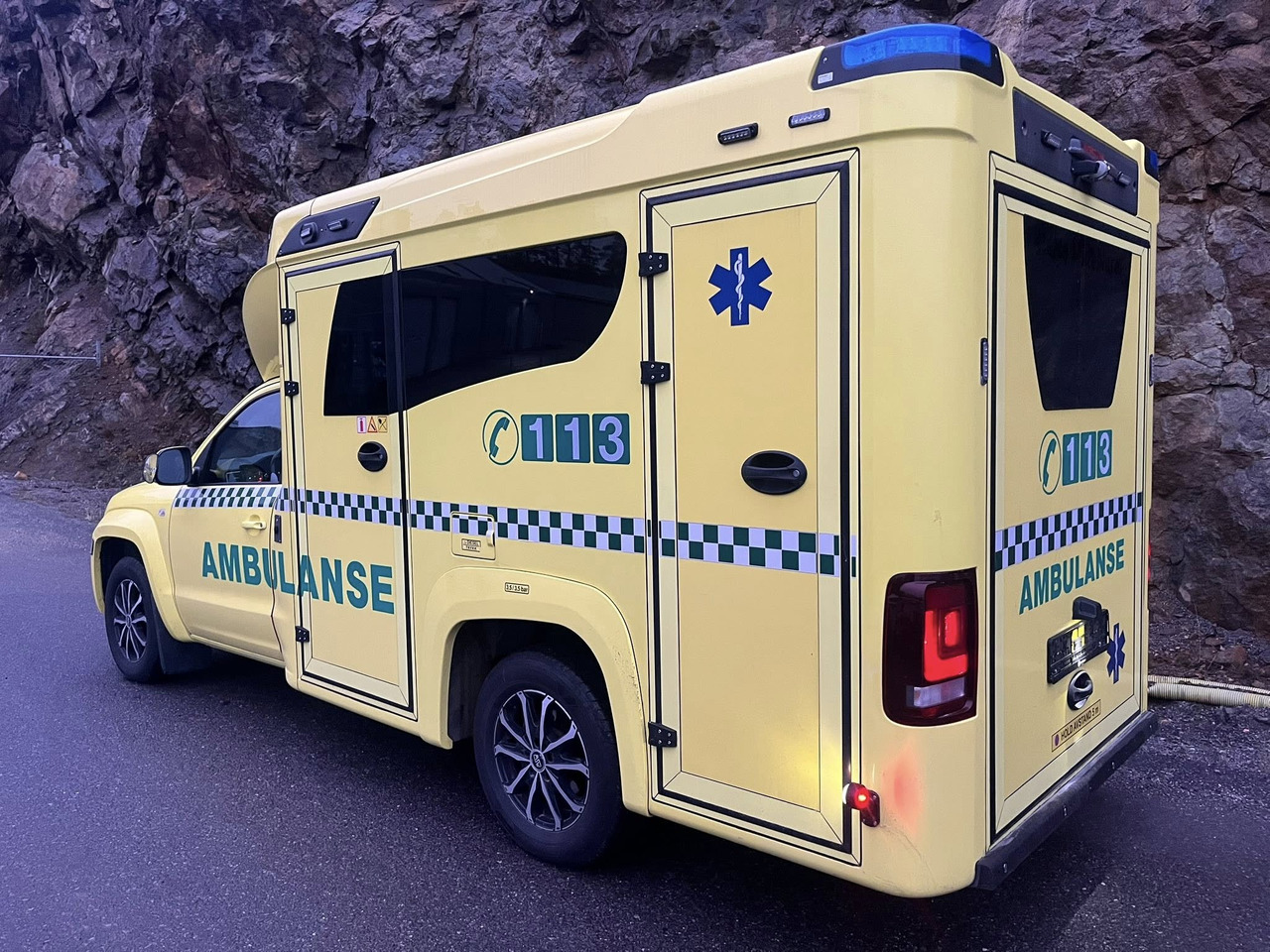 VOLKSWAGEN Amarok XL 4motion - SOLD/SÅLD !!! - Ambulance: afbeelding 5 VOLKSWAGEN Amarok XL 4motion - SOLD/SÅLD !!! - Ambulance: afbeelding 5