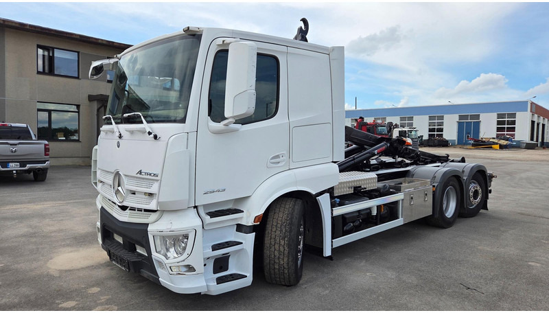 Mercedes-Benz Actros 2543 6X2*4 - Haakarmsysteem vrachtwagen: afbeelding 1 Mercedes-Benz Actros 2543 6X2*4 - Haakarmsysteem vrachtwagen: afbeelding 1