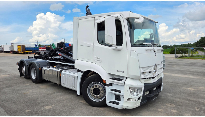Mercedes-Benz Actros 2543 6X2*4 - Haakarmsysteem vrachtwagen: afbeelding 2 Mercedes-Benz Actros 2543 6X2*4 - Haakarmsysteem vrachtwagen: afbeelding 2
