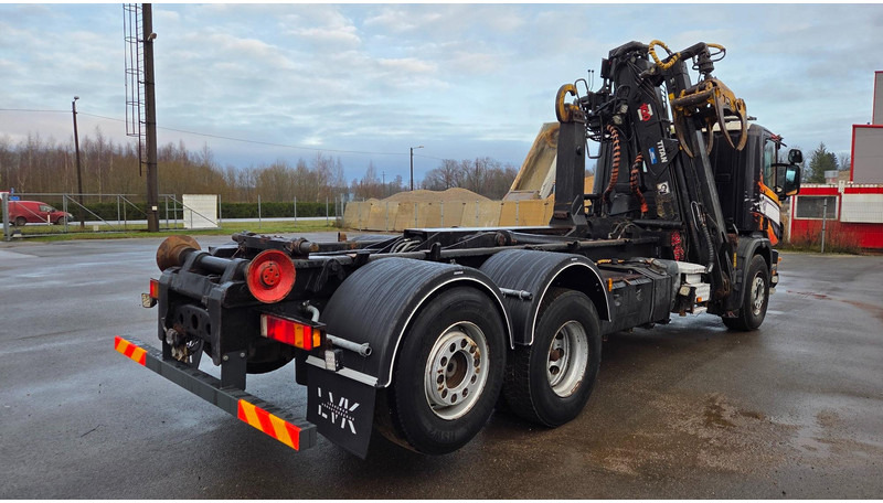 Scania P114 6X2*4 340 Jonsered 100Z - Haakarmsysteem vrachtwagen, Kraanwagen: afbeelding 3 Scania P114 6X2*4 340 Jonsered 100Z - Haakarmsysteem vrachtwagen, Kraanwagen: afbeelding 3