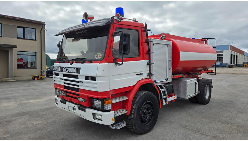 Scania P93 4X2 250 - Brandweerwagen: afbeelding 1 Scania P93 4X2 250 - Brandweerwagen: afbeelding 1