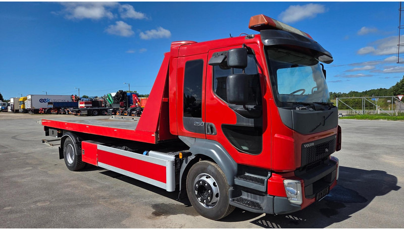 Volvo FL250 4X2 - Bergingsvoertuig: afbeelding 2 Volvo FL250 4X2 - Bergingsvoertuig: afbeelding 2