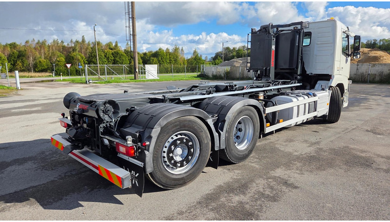 Volvo FM460 6X2*4 - Haakarmsysteem vrachtwagen: afbeelding 3 Volvo FM460 6X2*4 - Haakarmsysteem vrachtwagen: afbeelding 3
