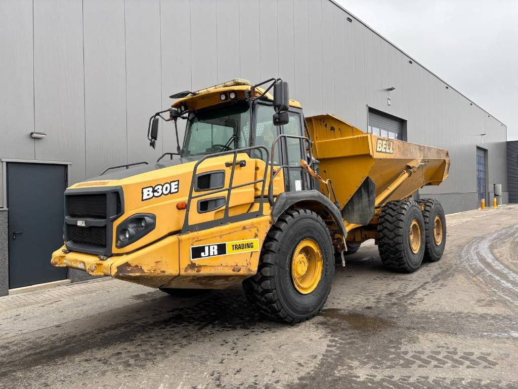 Bell B 30 E (New tyres / Under Preparation) - Kiepwagen met knikbesturing: afbeelding 1 Bell B 30 E (New tyres / Under Preparation) - Kiepwagen met knikbesturing: afbeelding 1