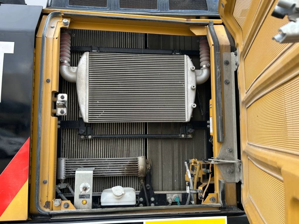 Rupsgraafmachine CAT 330F L (Roto|GPS|2 buckets): afbeelding 23
