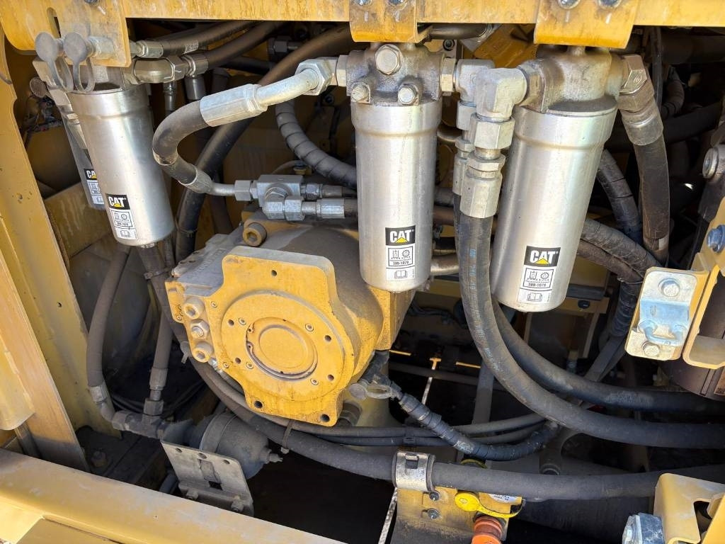 Rupsgraafmachine CAT 374 (On Transport): afbeelding 9 Rupsgraafmachine CAT 374 (On Transport): afbeelding 9