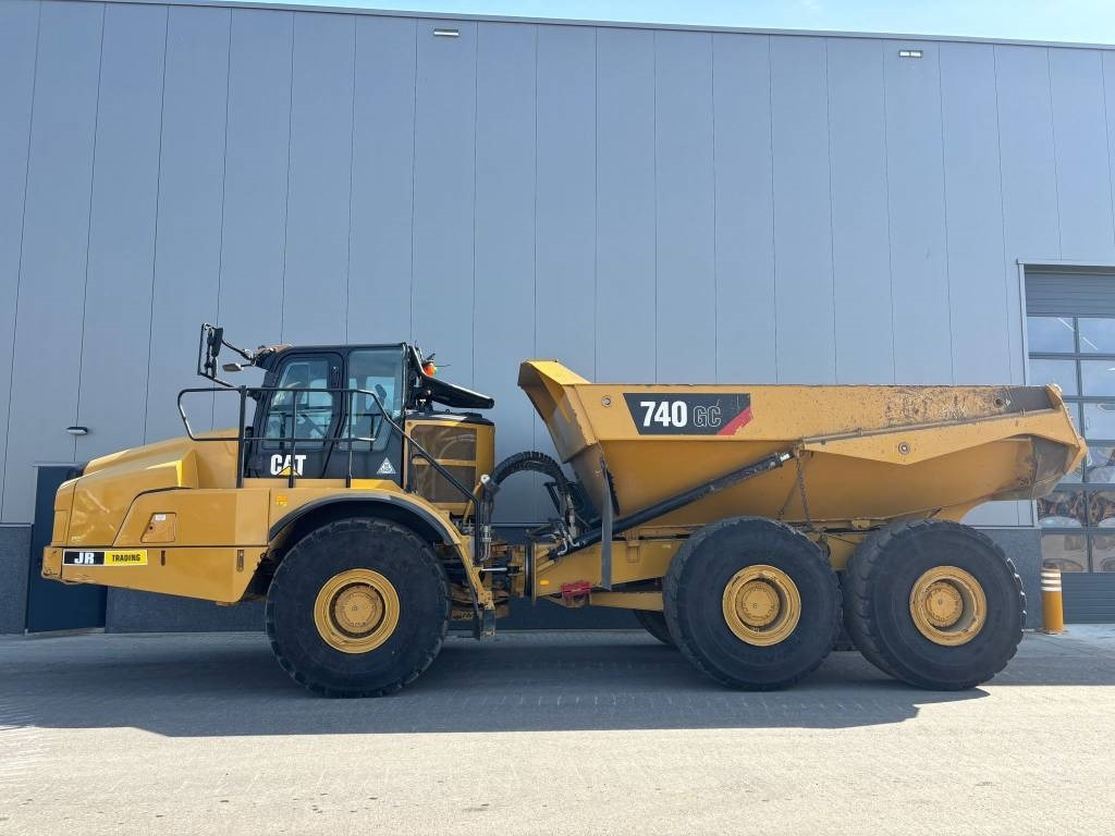 CAT 740 GC - Kiepwagen met knikbesturing: afbeelding 1 CAT 740 GC - Kiepwagen met knikbesturing: afbeelding 1