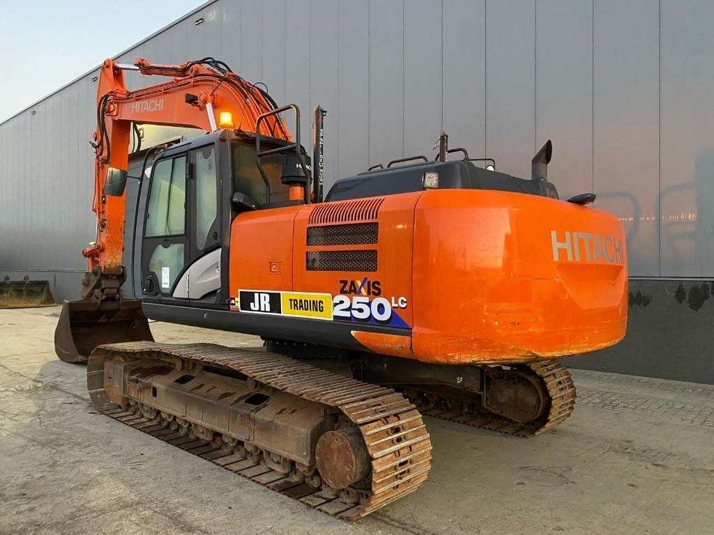 Hitachi ZX 250 LC-6 (GPS Prepared) - Rupsgraafmachine: afbeelding 3 Hitachi ZX 250 LC-6 (GPS Prepared) - Rupsgraafmachine: afbeelding 3